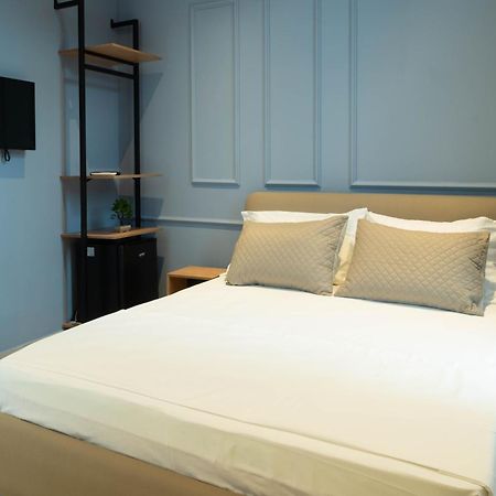 Amau Beach Rooms Дуррес Екстер'єр фото