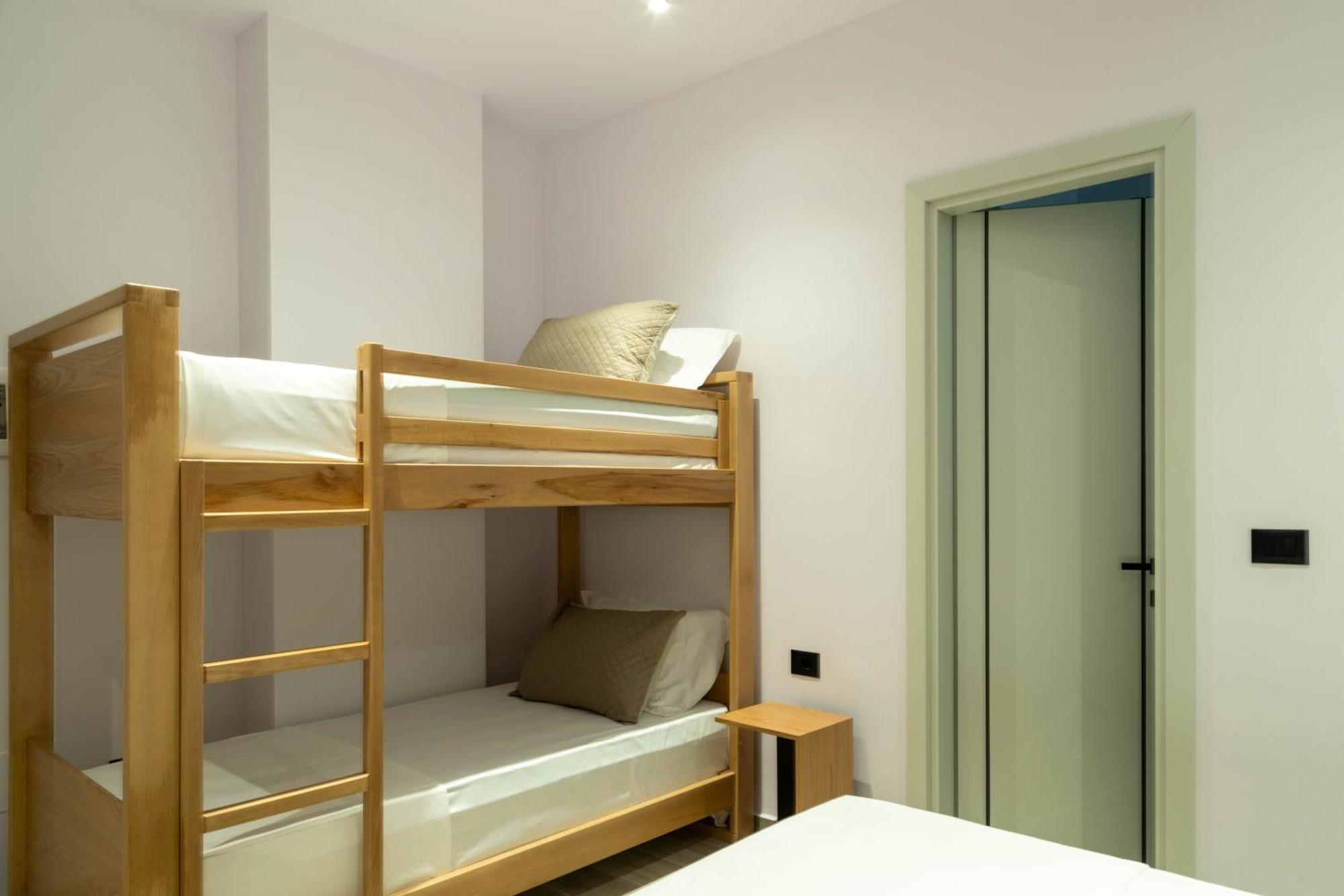 Amau Beach Rooms Дуррес Екстер'єр фото