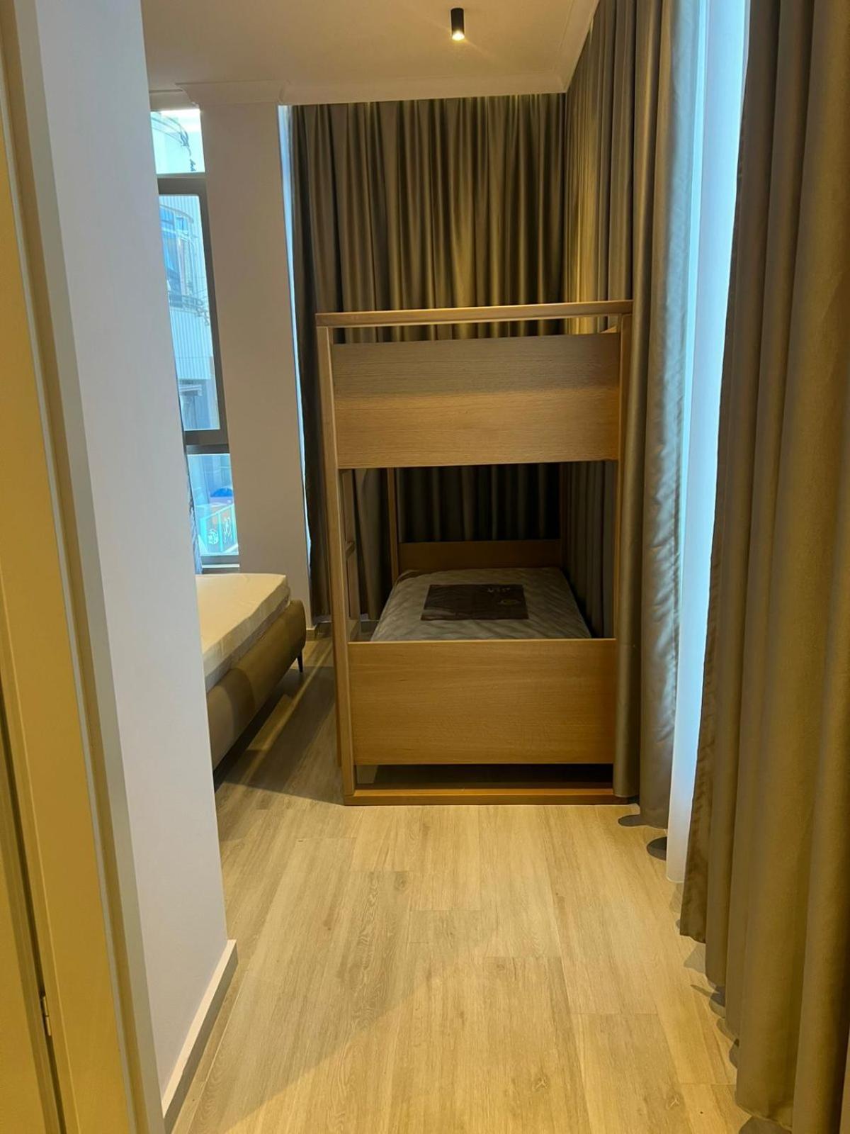 Amau Beach Rooms Дуррес Екстер'єр фото